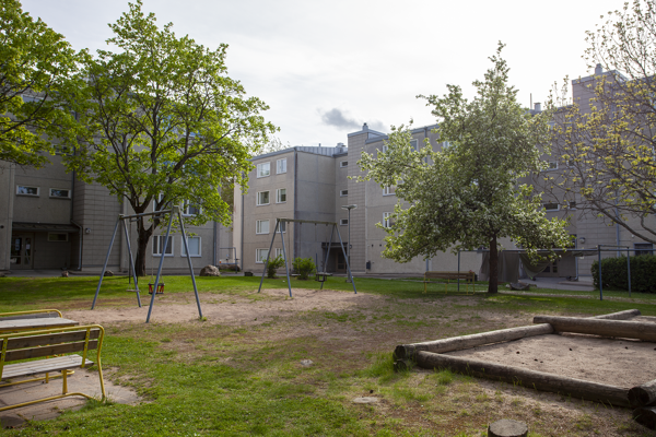 Kaksio lasitetulla parvekkeella Lauste Turku 59 m²